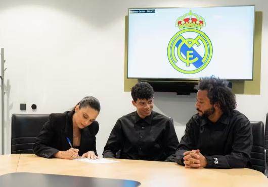 1740200662617082610.png 1740200662617082610.png