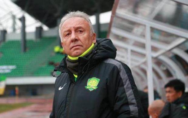 华体会官网-意媒:前国安主帅扎切罗尼因头部重伤正在ICU抢救